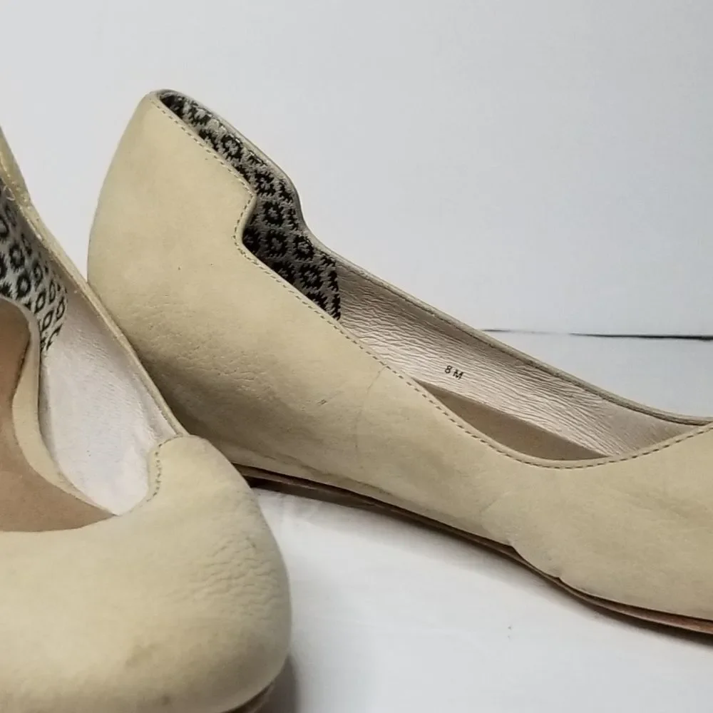 Matt Bernson leather flats shoes Women's size 8 cream